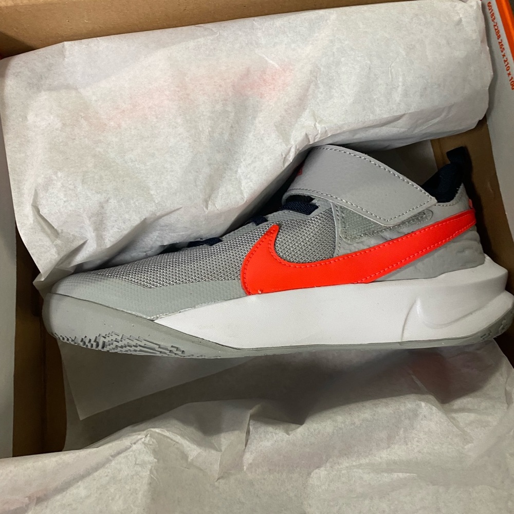 Boys Nike Sneakers Size 3